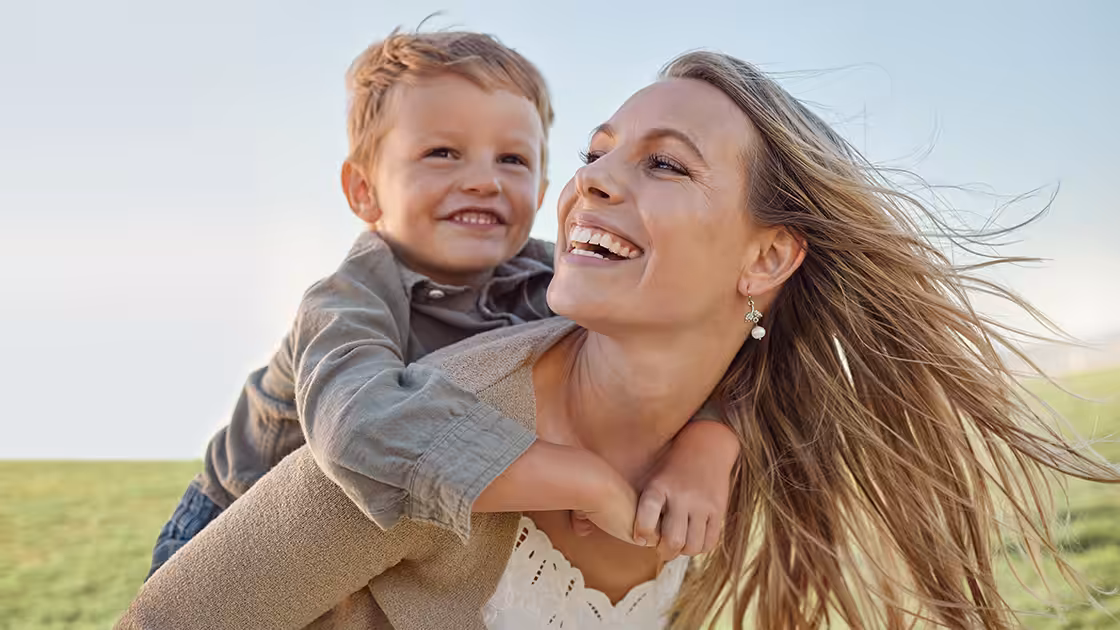 Craniofacial orthodontics child with mom