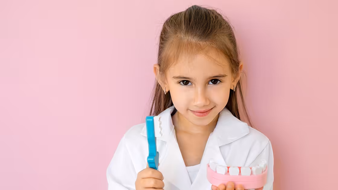 Frenectomy child with teeth